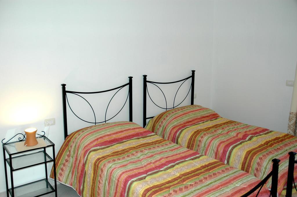 Holiday Homes Stella Marina Сан Теодоро Стая снимка